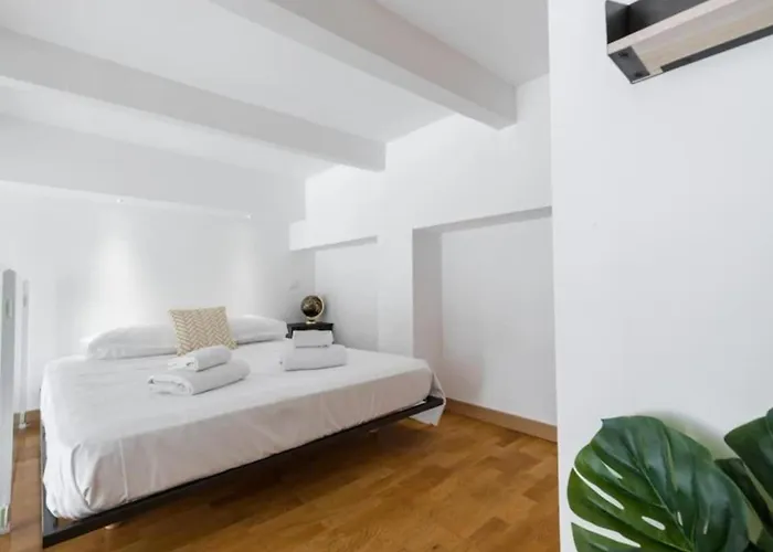 My Casa - Deloye - Spacious Quiet W Ac Near Old Town Appartement *